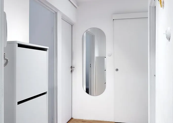 Apartment Kosmonautow Comfort By Bookinghost Poznan