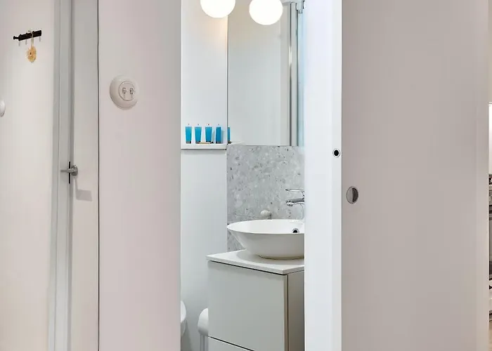 Kosmonautow Comfort By Bookinghost Apartment Poznan